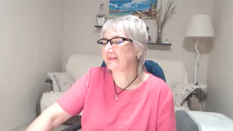 Leila Kinky online show from 02.21.26