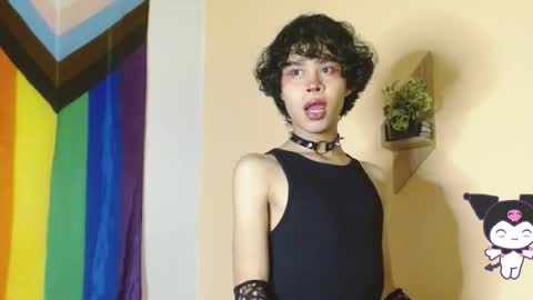 Snapshot of lejoowo chatting on 10.29.25 Lejo online show from 10.29.25