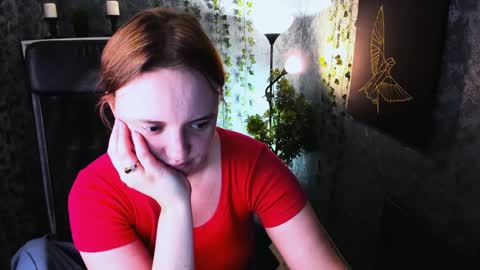 Lela online show from 01.04.25