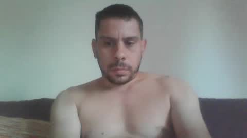 Snapshot of lelem1092 chatting on 09.29.25 lelem1092 online show from 09.29.25