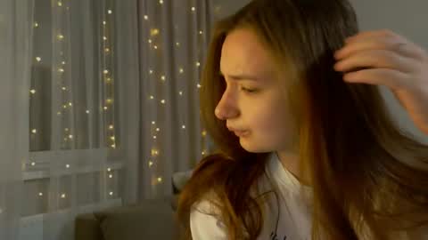 Snapshot of lelia_vibe chatting on 04.30.26 Lelia online show from 04.30.26