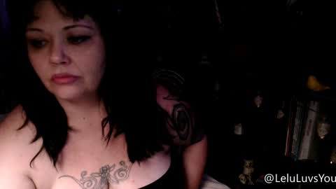 Lelu Fallas online show from 09.12.25