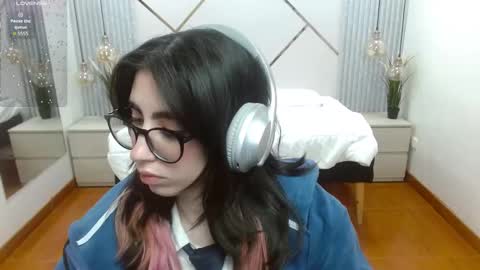 Lena online show from 09.11.25