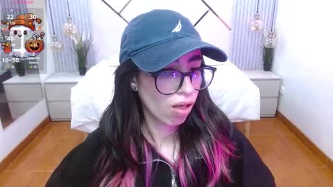 Lena online show from 10.18.25