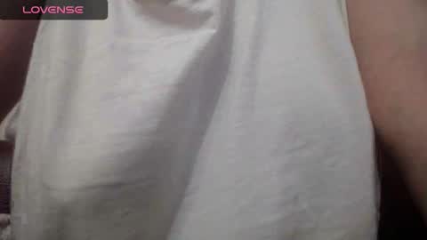 Snapshot of lenagolden chatting on 11.11.25 lenagolden online show from 11.11.25