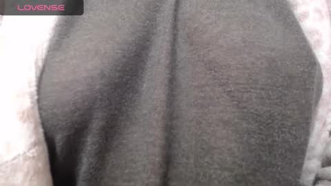 lenagolden online show from 11.25.25