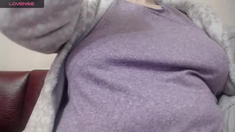 lenagolden online show from 03.28.26