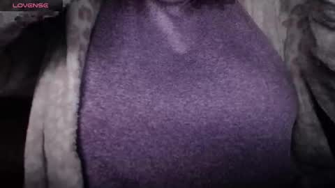 lenagolden online show from 04.19.26