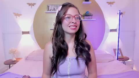 Lenna  online show from 07.08.26