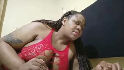 lenzo84712 online show from 12.14.25