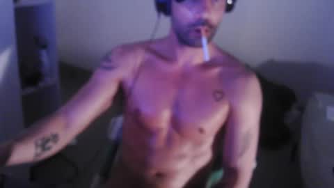 Snapshot of leo1991lol chatting on 02.21.25 leo1991lol online show from 02.21.25