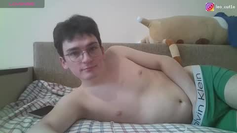 Snapshot of leo_cutie chatting on 03.17.26 leo_cutie online show from 03.17.26