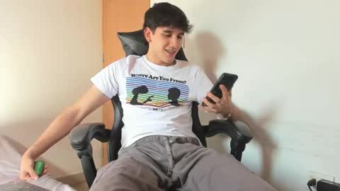 Leo Jones online show from 10.03.25