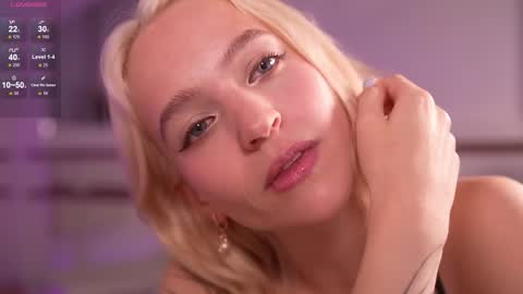 Snapshot of leo_lulu chatting on 10.18.25 Ashly online show from 10.18.25