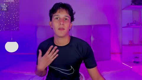 Snapshot of leo_savage_ chatting on 09.25.25 Leo online show from 09.25.25