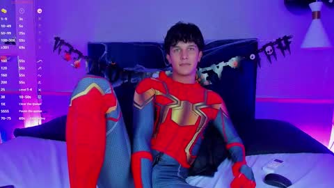 Snapshot of leo_savage_ chatting on 10.28.25 Leo online show from 10.28.25