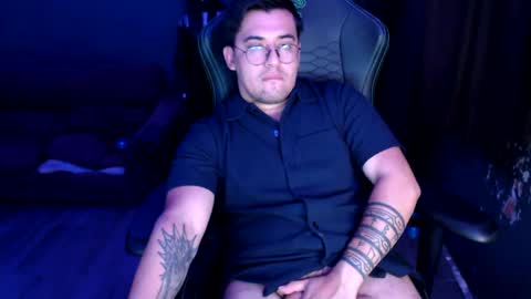 leo_star69 online show from 12.24.24