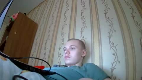 Snapshot of leo_timm chatting on 04.05.26 leo_timm online show from 04.05.26