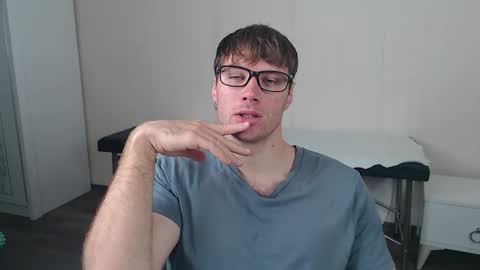 leoackerman online show from 10.20.25