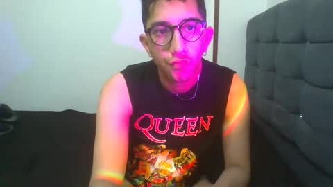 Snapshot of leoh_hades chatting on 10.02.25 Leoh online show from 10.02.25