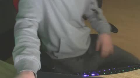 Lele 97 online show from 12.29.24