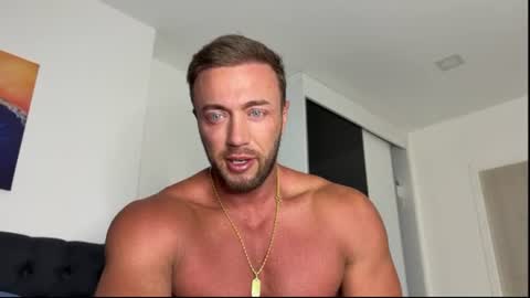 Snapshot of leon_lovefitness chatting on 07.06.26 Leon online show from 07.06.26