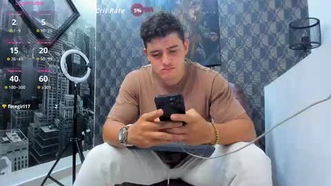 Leon Smoron online show from 12.23.25