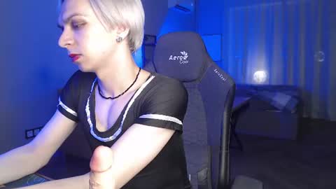Leon online show from 07.25.26