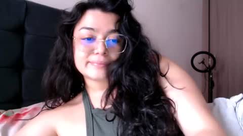 Snapshot of leona_12 chatting on 08.05.26 leona_12 online show from 08.05.26