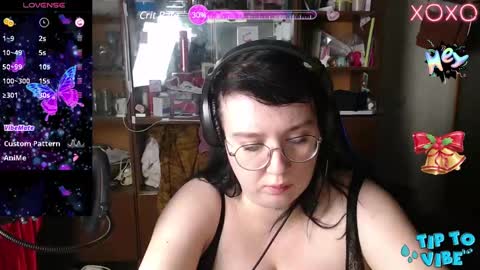 Leona Harrison online show from 12.20.24