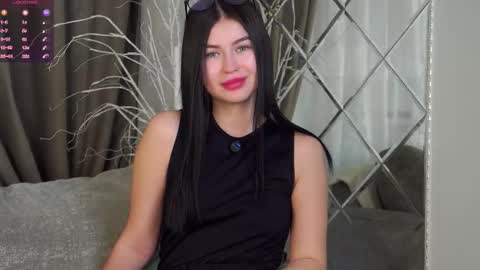 Mila online show from 02.07.26