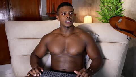 Leandro jones online show from 10.12.25