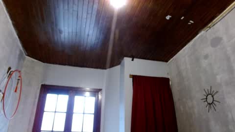 leonela  online show from 09.14.25