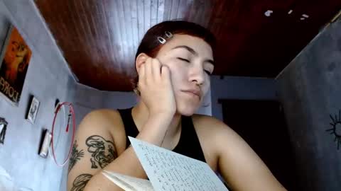 leonela  online show from 09.22.25