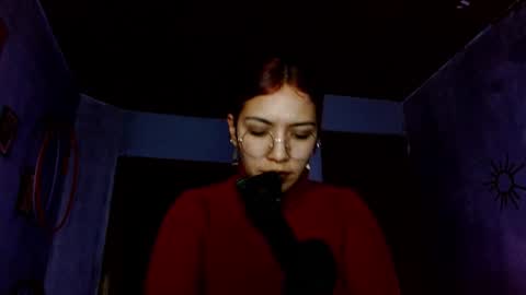 leonela  online show from 09.26.25