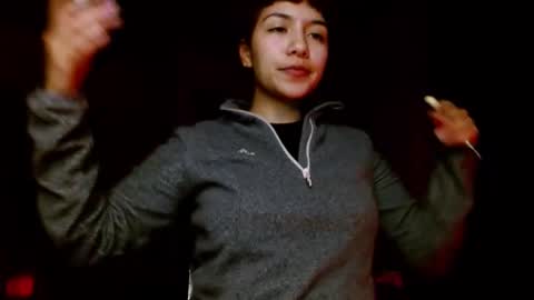 leonela  online show from 10.27.25