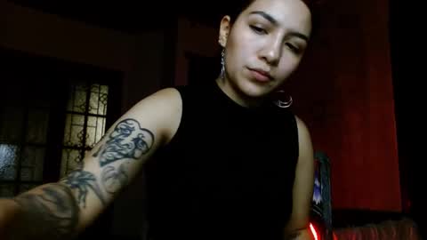 leonela  online show from 11.02.25