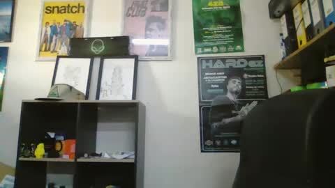 leonidascum online show from 04.29.26