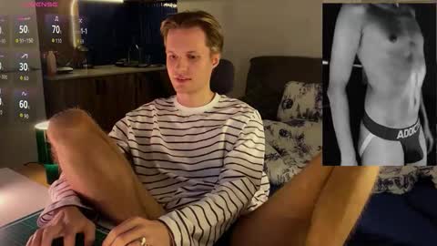 Snapshot of leonnextdoor chatting on 02.13.26 Leon online show from 02.13.26