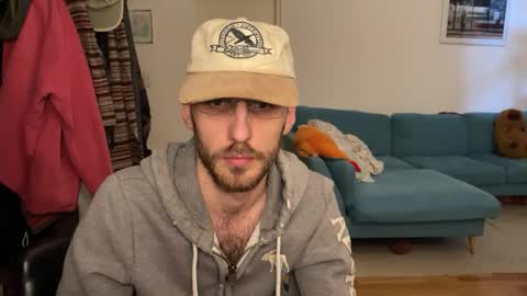 Leon online show from 02.08.26