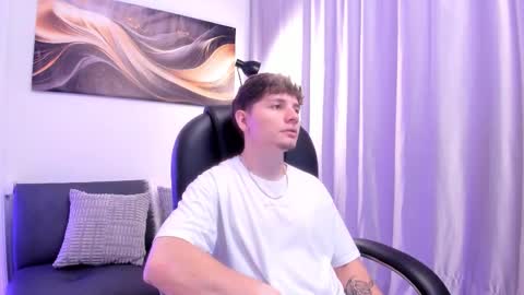 Leo  online show from 11.16.25