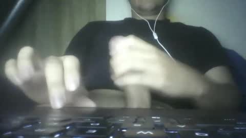 Snapshot of leoonel_95 chatting on 12.04.24 leoonel_95 online show from 12.04.24