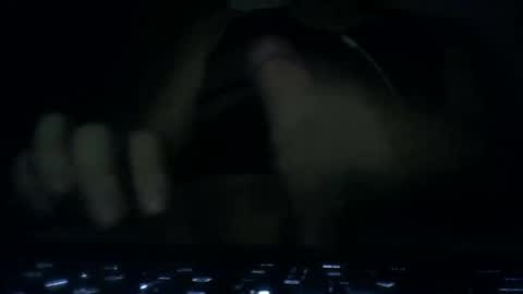 Snapshot of leoonel_95 chatting on 10.21.25 leoonel_95 online show from 10.21.25