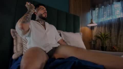 Leo Salvatore online show from 01.11.25