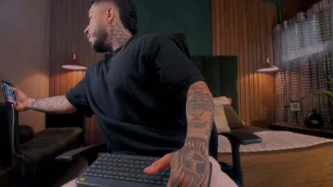 Leo Salvatore online show from 01.26.25