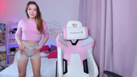 Snapshot of lery_dely chatting on 10.12.25 Valerie online show from 10.12.25