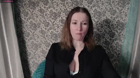 LesanaMagic online show from 12.29.24