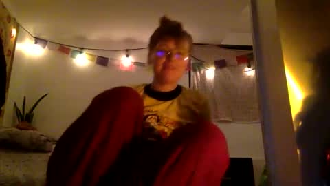 join me for some energetic poet online show from 01.16.26