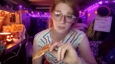 LesleyGumGrass- The Boring Trans girl online show from 09.09.25