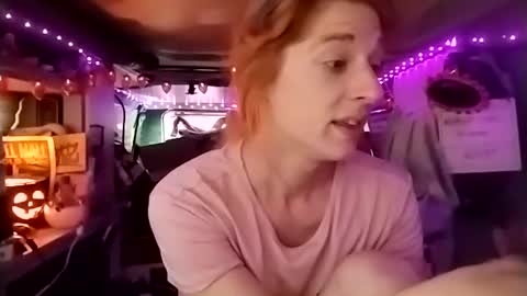 LesleyGumGrass- The Boring Trans girl online show from 10.27.25